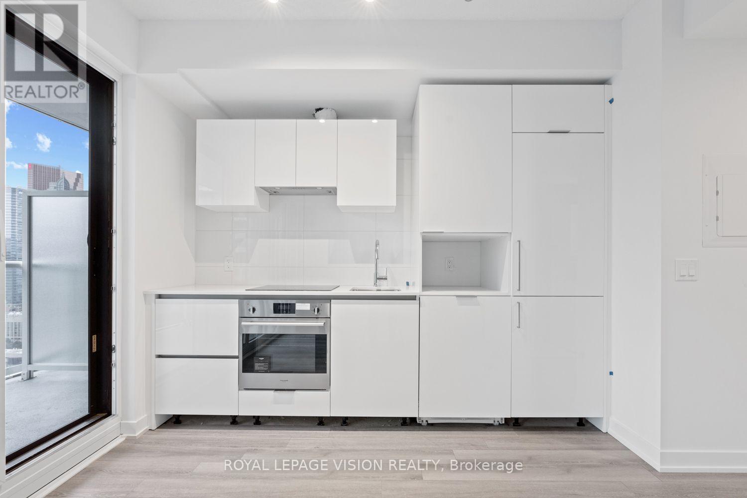 3113 - 230 SIMCOE STREET, Toronto, Ontario
