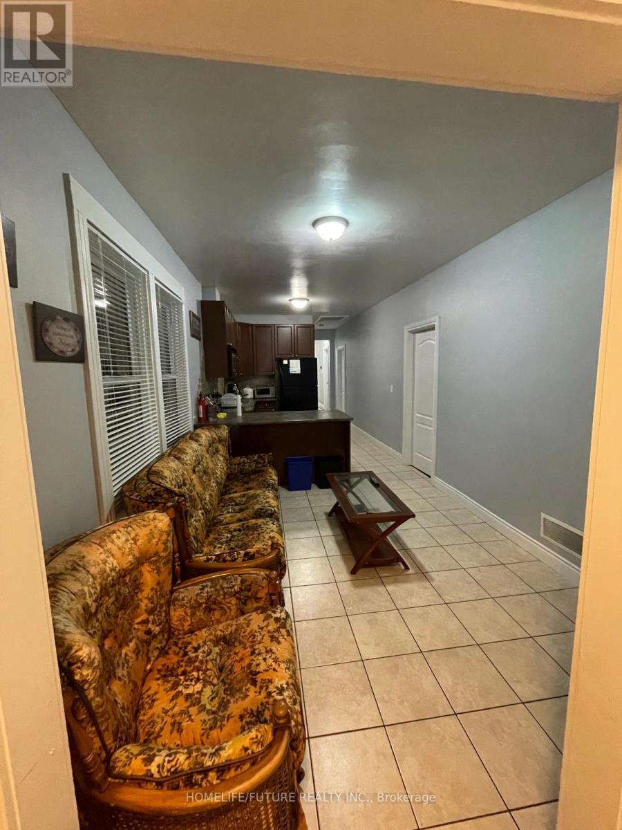 15 Charles Street, London North, Ontario  N6H 1H1 - Photo 5 - X13680646