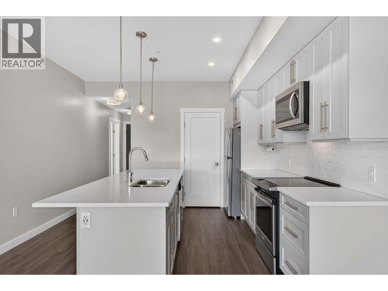 3630 Mission Springs Drive Unit# 401, Kelowna, British Columbia  V1W 0B2 - Photo 11 - 10396837