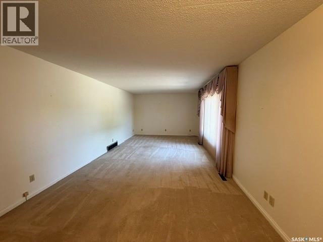 346 Harvey Street, Kamsack, Saskatchewan  S0A 1S0 - Photo 18 - SK045970