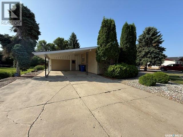 346 Harvey Street, Kamsack, Saskatchewan  S0A 1S0 - Photo 4 - SK045970