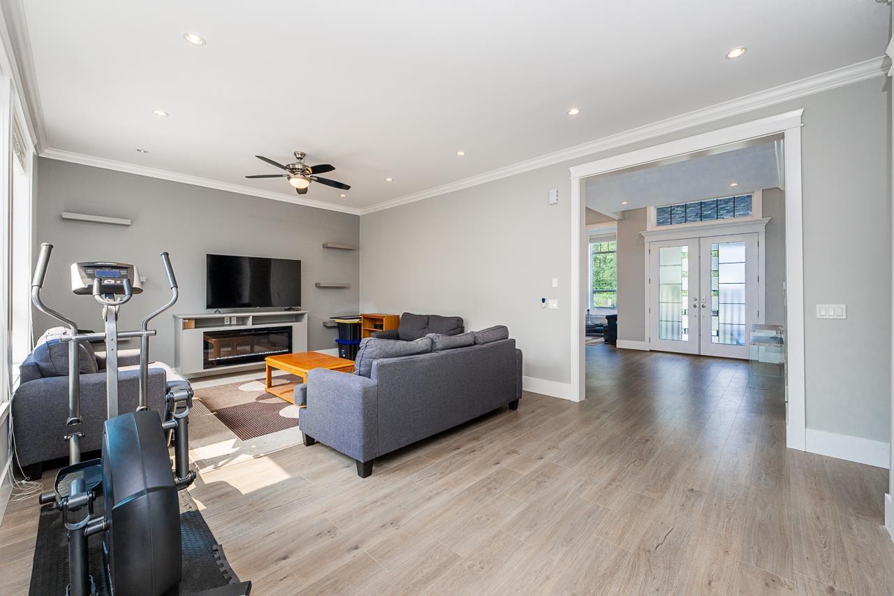 14516 110a Avenue, Surrey, British Columbia  V3R 2B5 - Photo 8 - R3155765