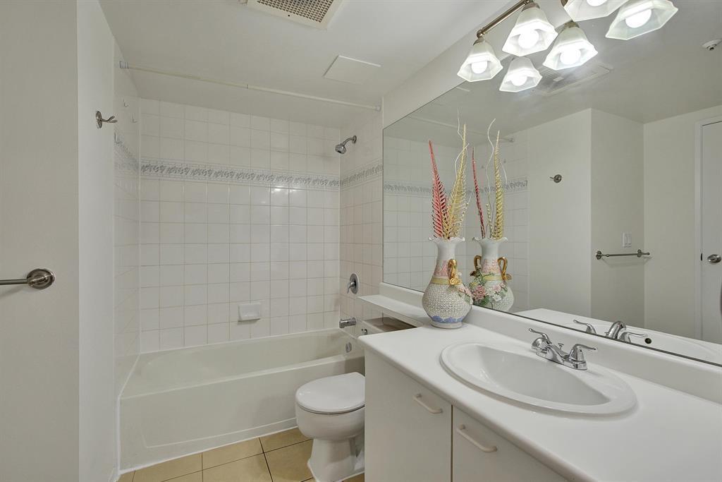 507 9830 Whalley Boulevard, Surrey, British Columbia  V3T 5S7 - Photo 18 - R3156571
