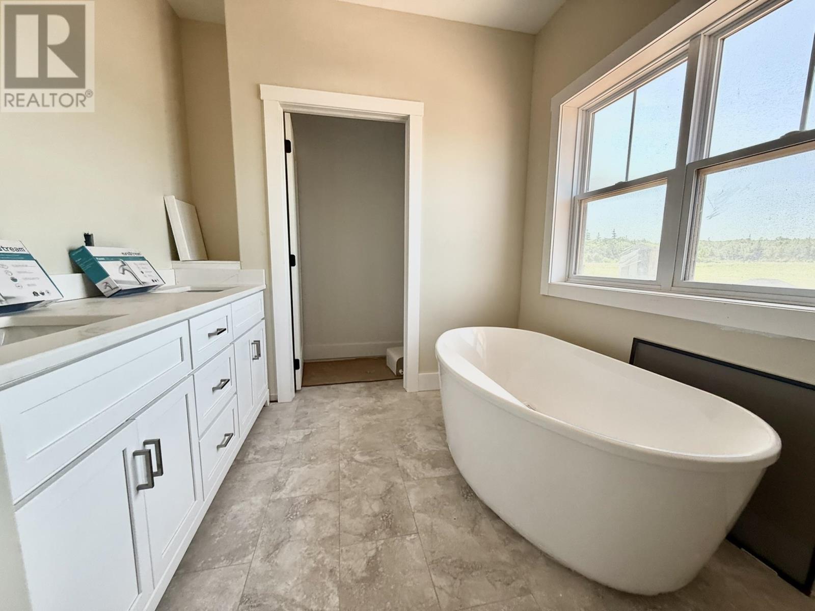 11 Brianna Street - Cavendish Horizons Estates, Cavendish, Prince Edward Island  C0A 1N0 - Photo 28 - 202603595