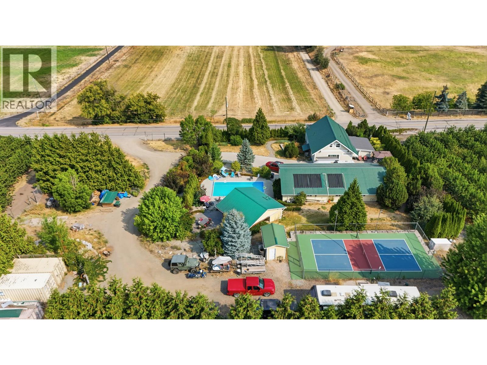 10610 Coldstream Creek Road, Coldstream, British Columbia  V1B 1C9 - Photo 3 - 10397770