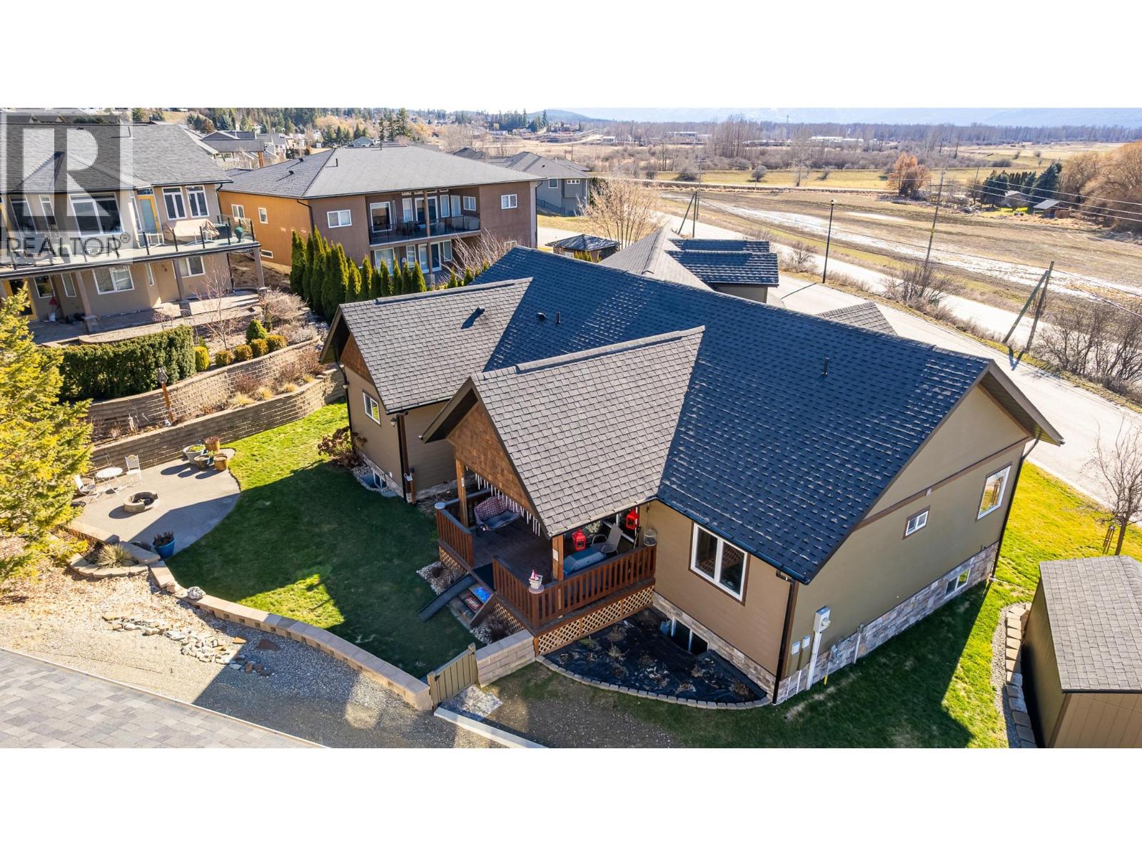 1021 Kootenay Place, Creston, British Columbia  V0B 1G3 - Photo 29 - 10378061