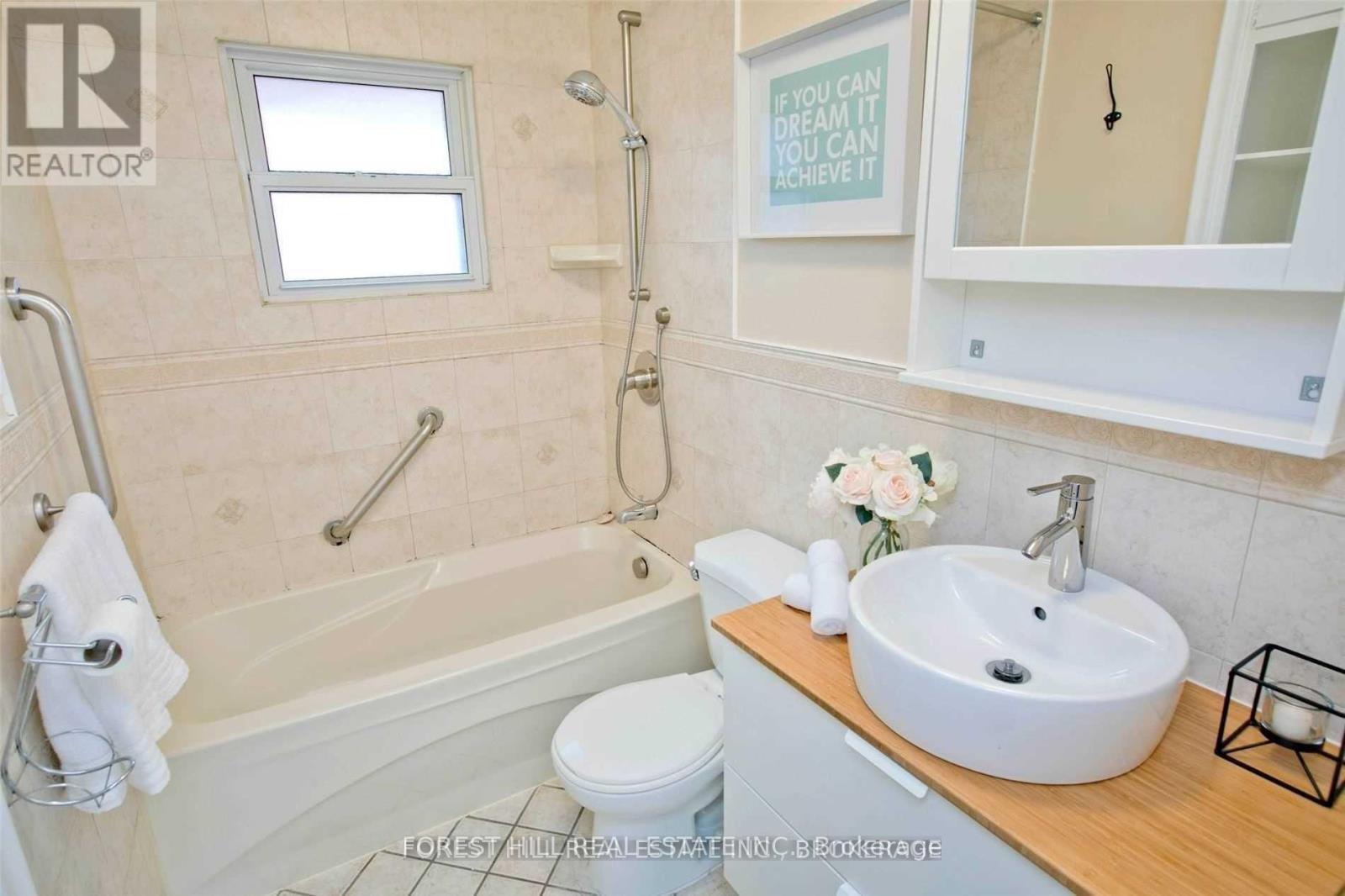 25 Joanna Drive, Toronto, Ontario  M1R 4H9 - Photo 17 - E13689500
