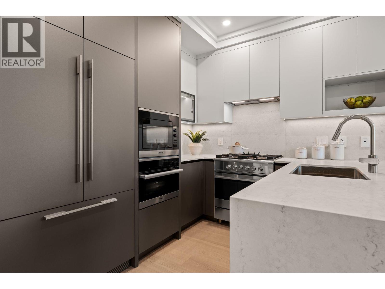 4 1491 Devonshire Crescent, Vancouver, British Columbia  V6H 2G5 - Photo 11 - R3156968