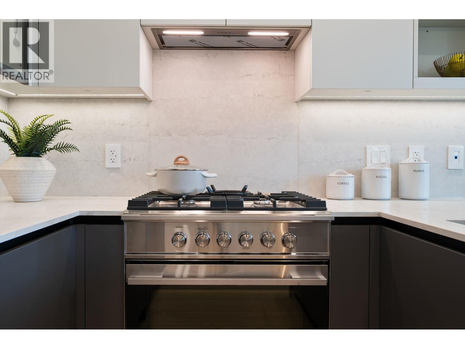 4 1491 Devonshire Crescent, Vancouver, British Columbia  V6H 2G5 - Photo 12 - R3156968