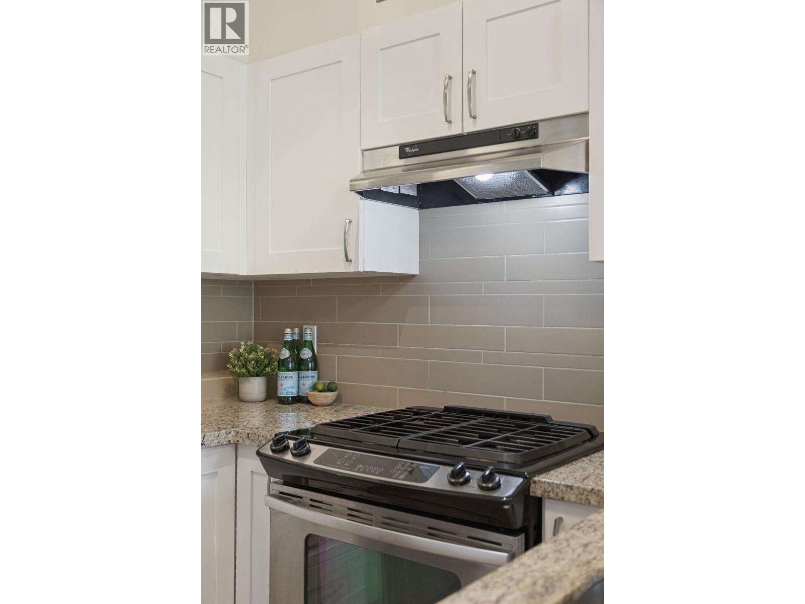 203 1111 E 27th Street, North Vancouver, British Columbia  V7J 1S3 - Photo 10 - R3156978