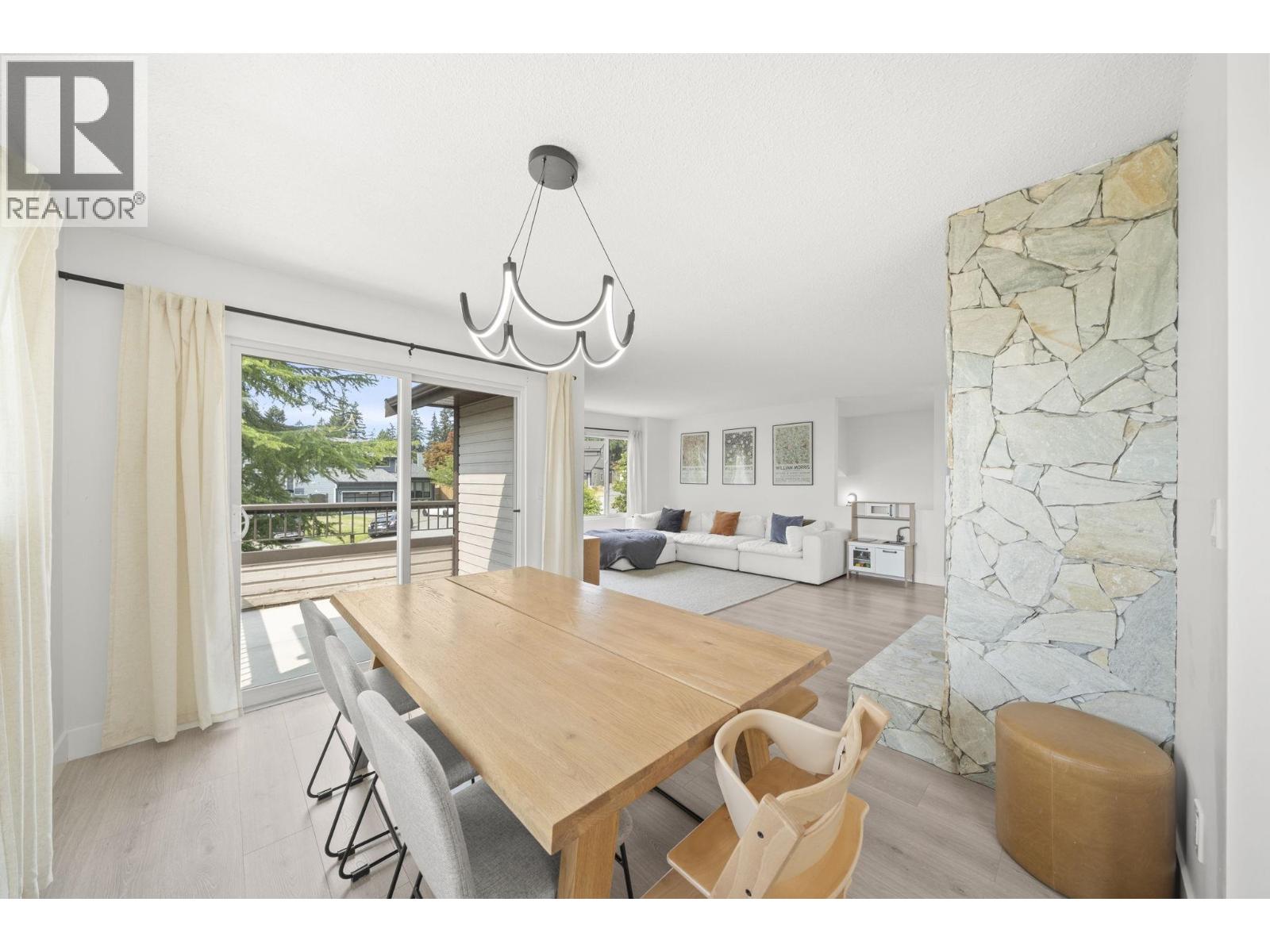 17 Campion Court, Port Moody, British Columbia  V3H 4A9 - Photo 12 - R3156966