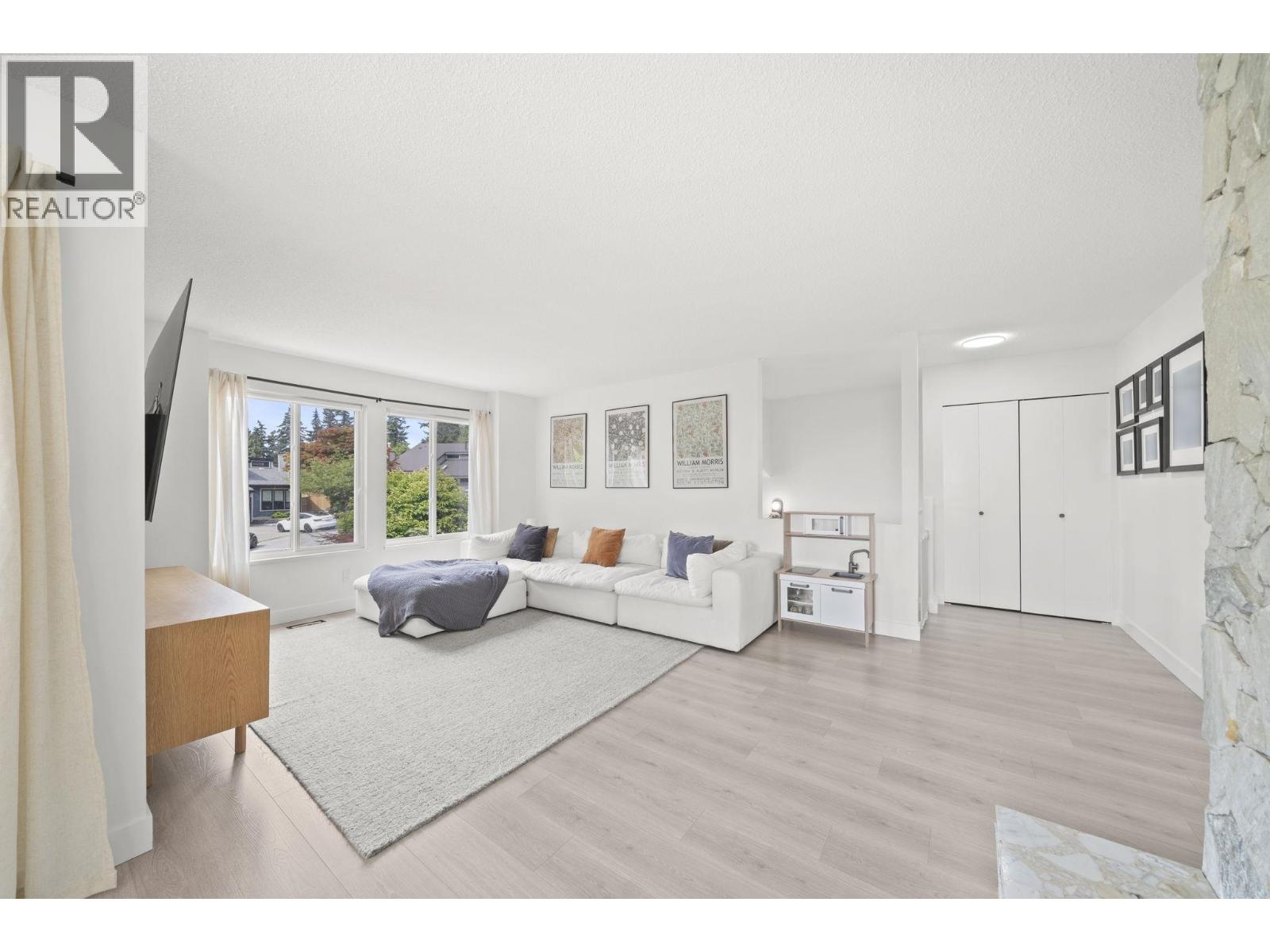 17 Campion Court, Port Moody, British Columbia  V3H 4A9 - Photo 7 - R3156966