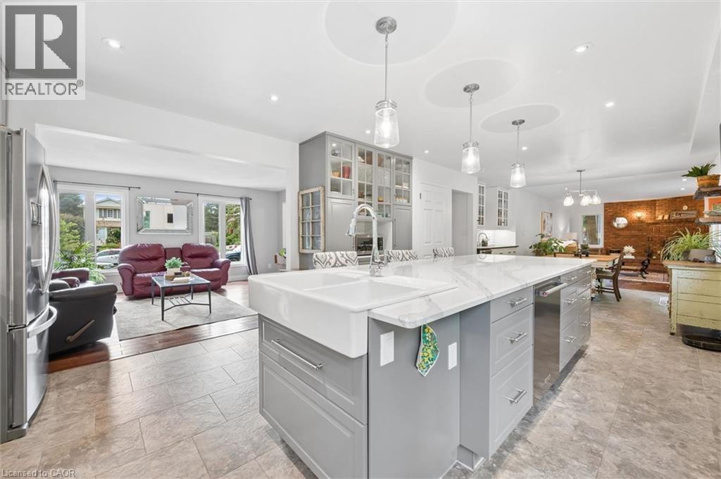667 Fern Road, Waterloo, Ontario  N2V 1G4 - Photo 4 - 40851070