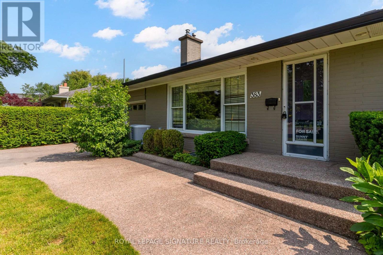 383 Maplehurst Avenue, Oakville (Br Bronte), Ontario  L6L 4Y3 - Photo 13 - W13689488