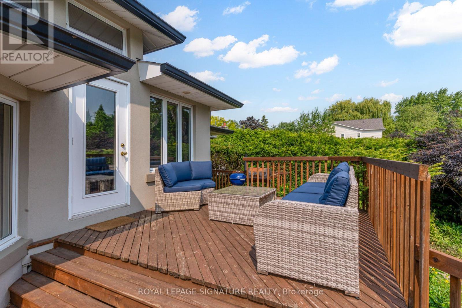 383 Maplehurst Avenue, Oakville (Br Bronte), Ontario  L6L 4Y3 - Photo 24 - W13689488