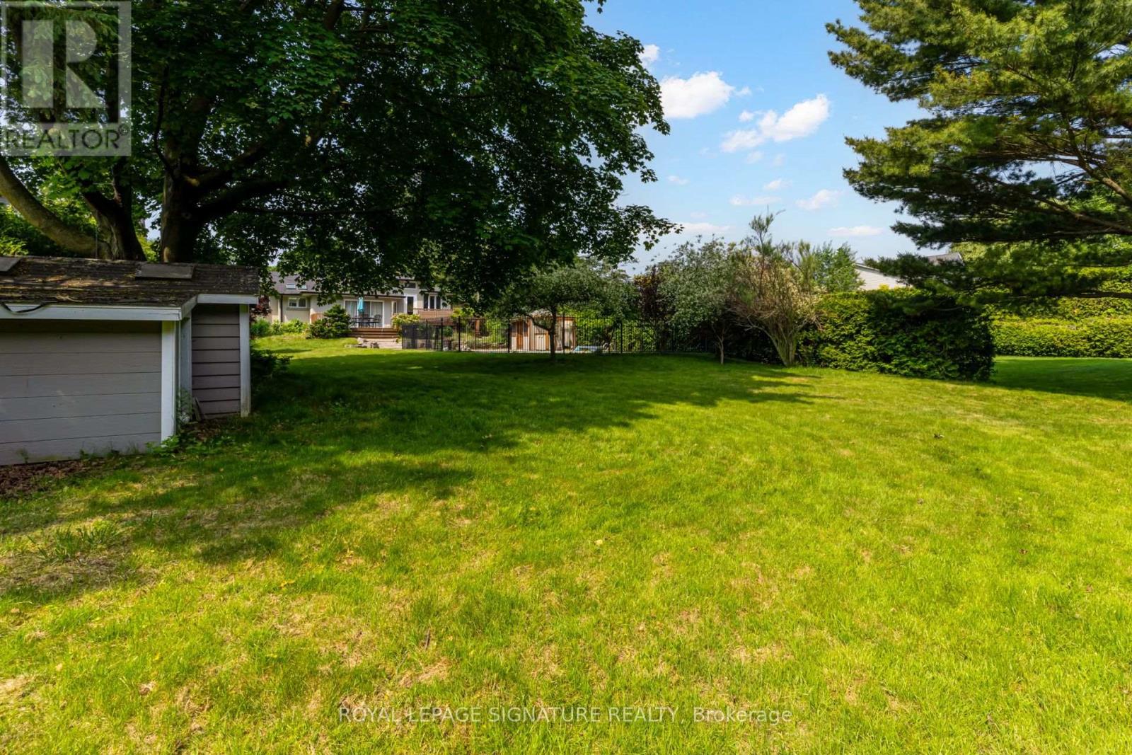 383 Maplehurst Avenue, Oakville (Br Bronte), Ontario  L6L 4Y3 - Photo 38 - W13689488