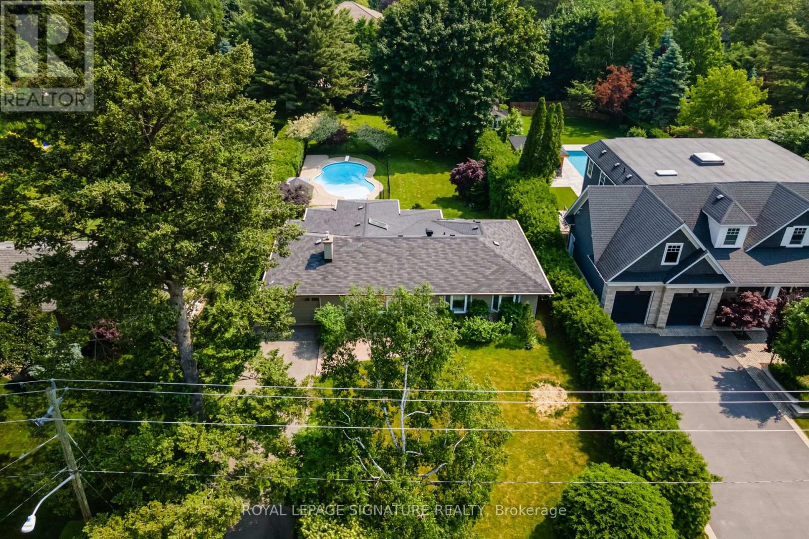 383 Maplehurst Avenue, Oakville (Br Bronte), Ontario  L6L 4Y3 - Photo 5 - W13689488