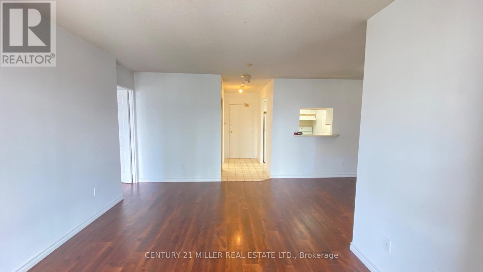1702 - 285 Enfield Place, Mississauga (City Centre), Ontario  L5B 3Y6 - Photo 8 - W13689508