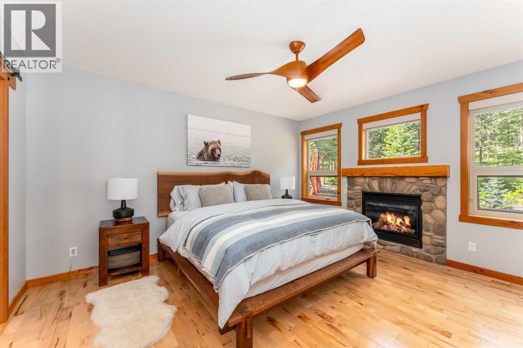 183 Hubman Landing, Canmore, Alberta T1W 3L3 - Photo 34 - A2316850