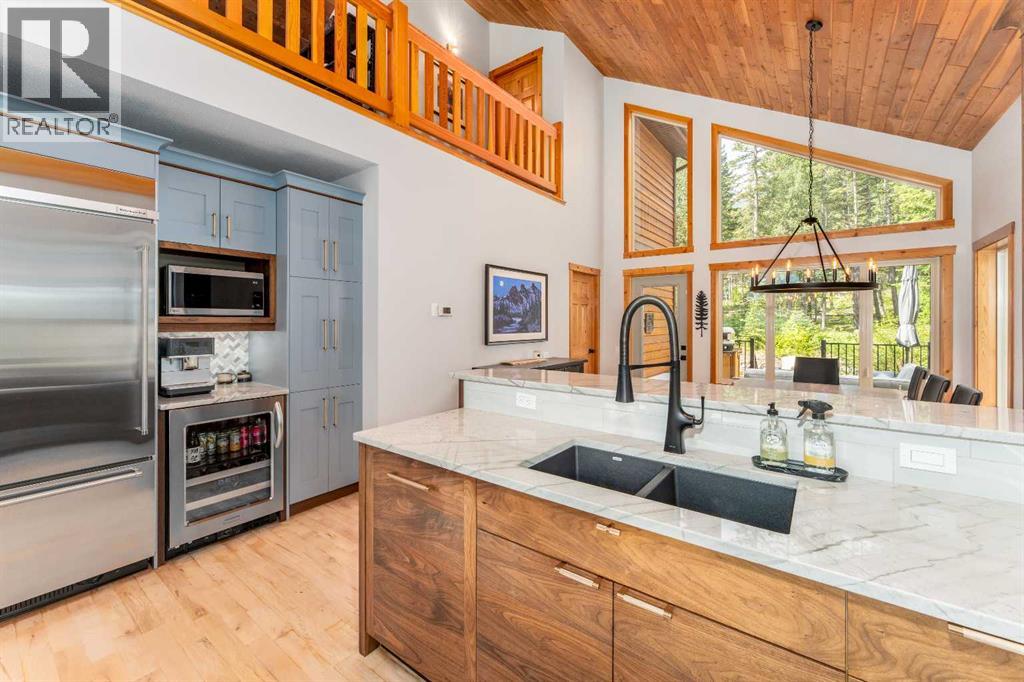 183 Hubman Landing, Canmore, Alberta T1W 3L3 - Photo 11 - A2316850