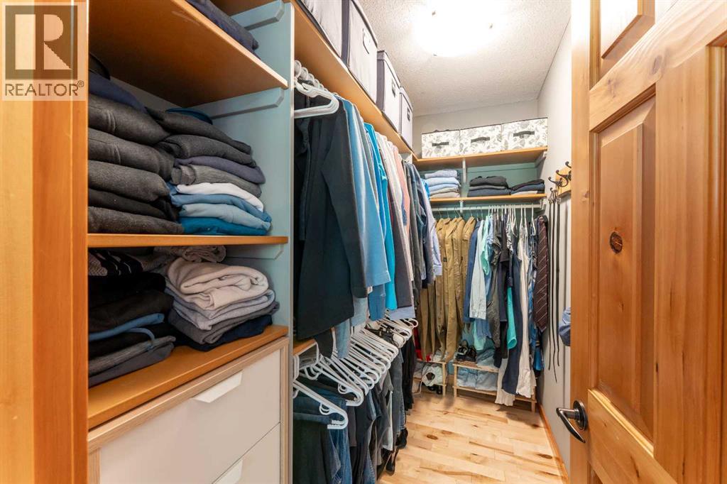 183 Hubman Landing, Canmore, Alberta T1W 3L3 - Photo 40 - A2316850