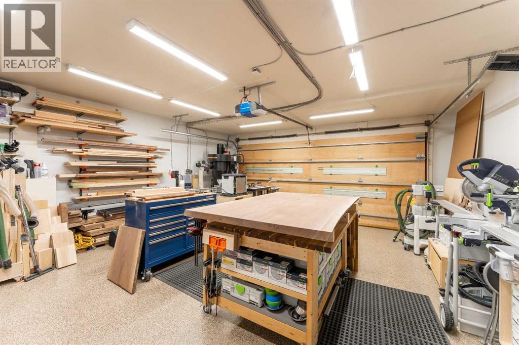 183 Hubman Landing, Canmore, Alberta T1W 3L3 - Photo 31 - A2316850