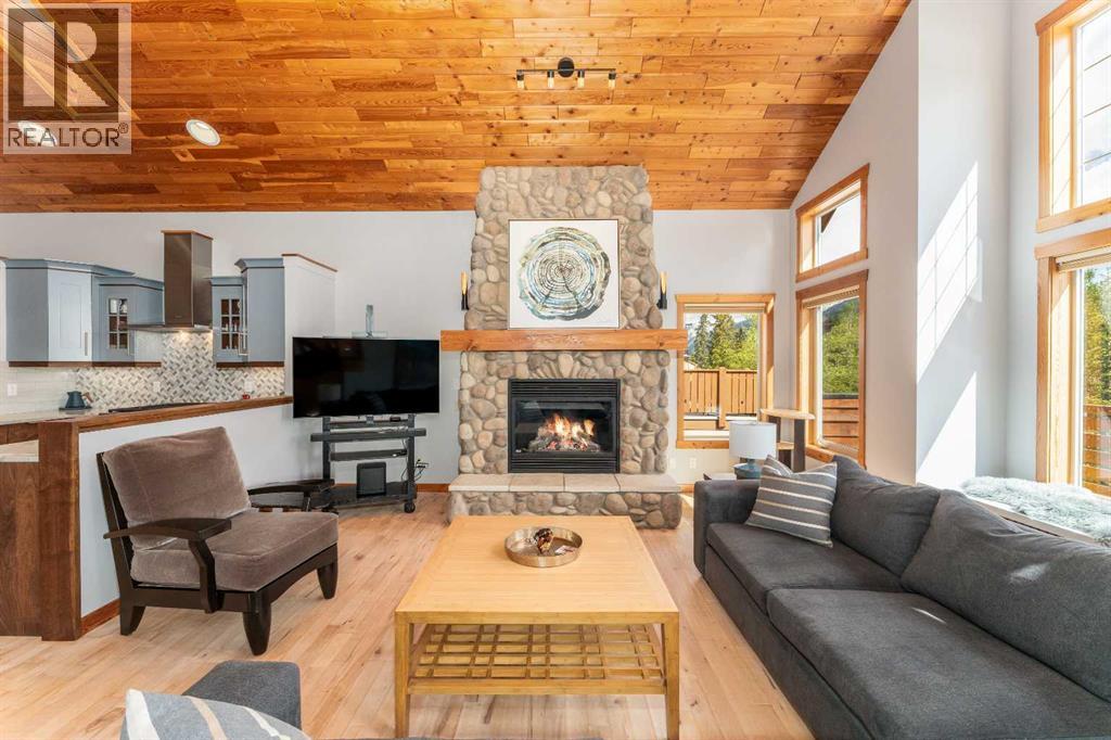 183 Hubman Landing, Canmore, Alberta T1W 3L3 - Photo 6 - A2316850