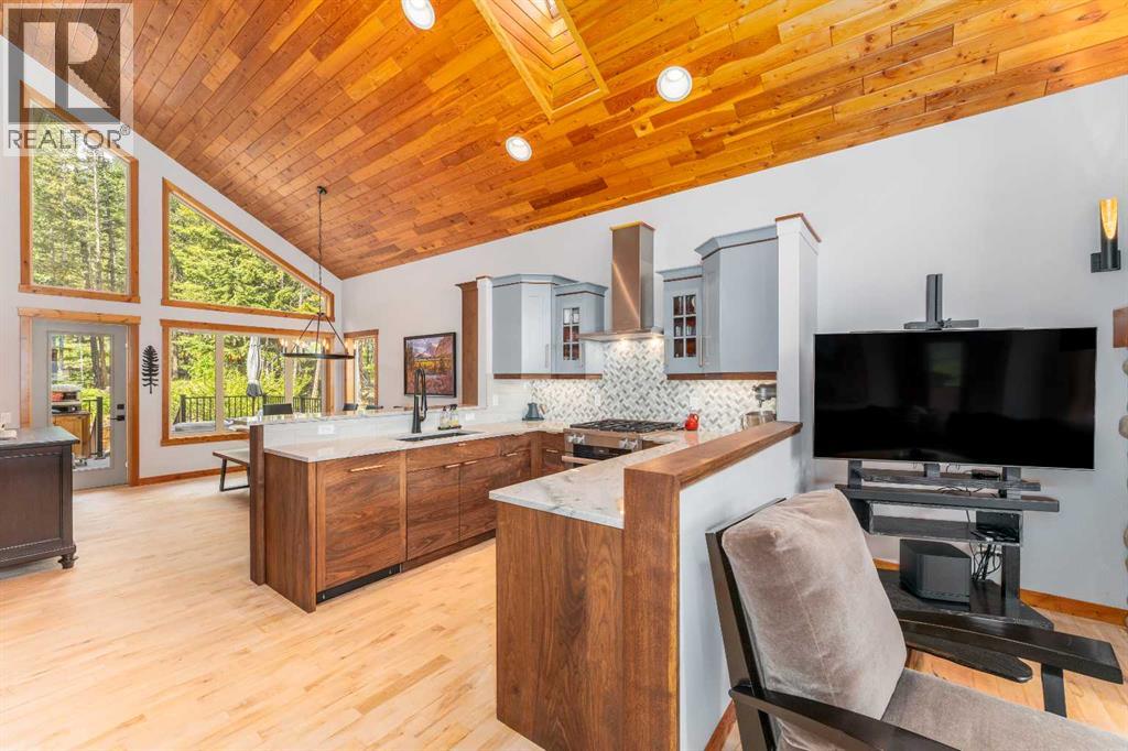 183 Hubman Landing, Canmore, Alberta T1W 3L3 - Photo 8 - A2316850
