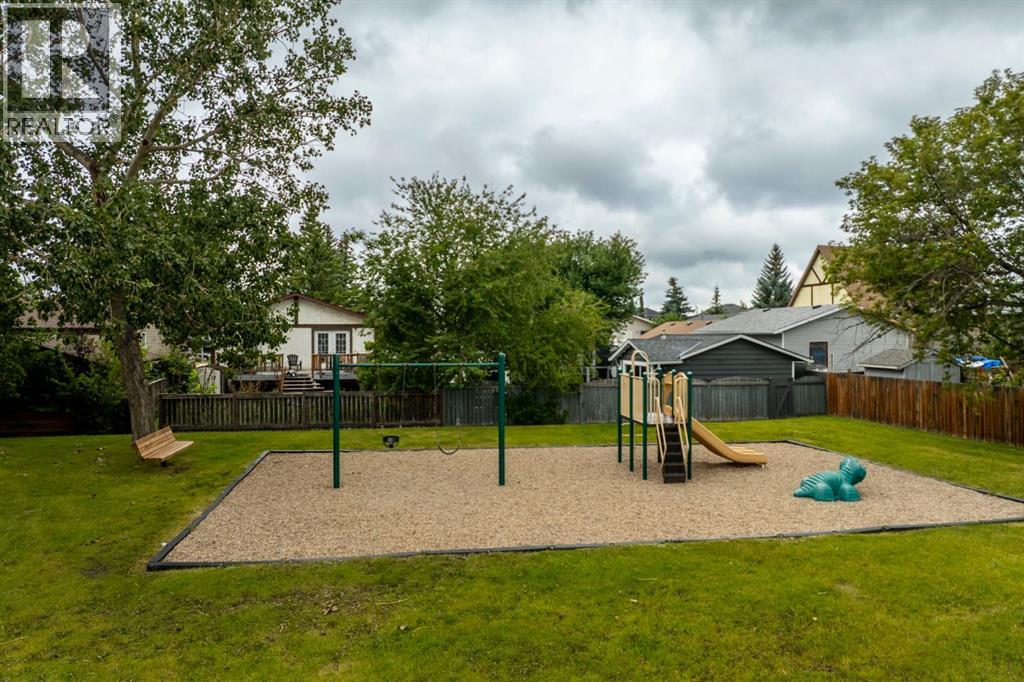 16 Big Springs Mews SE, Airdrie, Alberta  T4A 1H3 - Photo 42 - A2338328