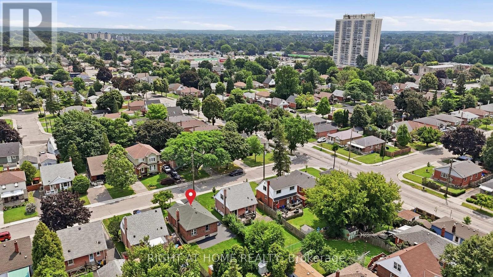 Main - 156 E36th Street, Hamilton, Ontario  L8V 3Z4 - Photo 3 - X13689496