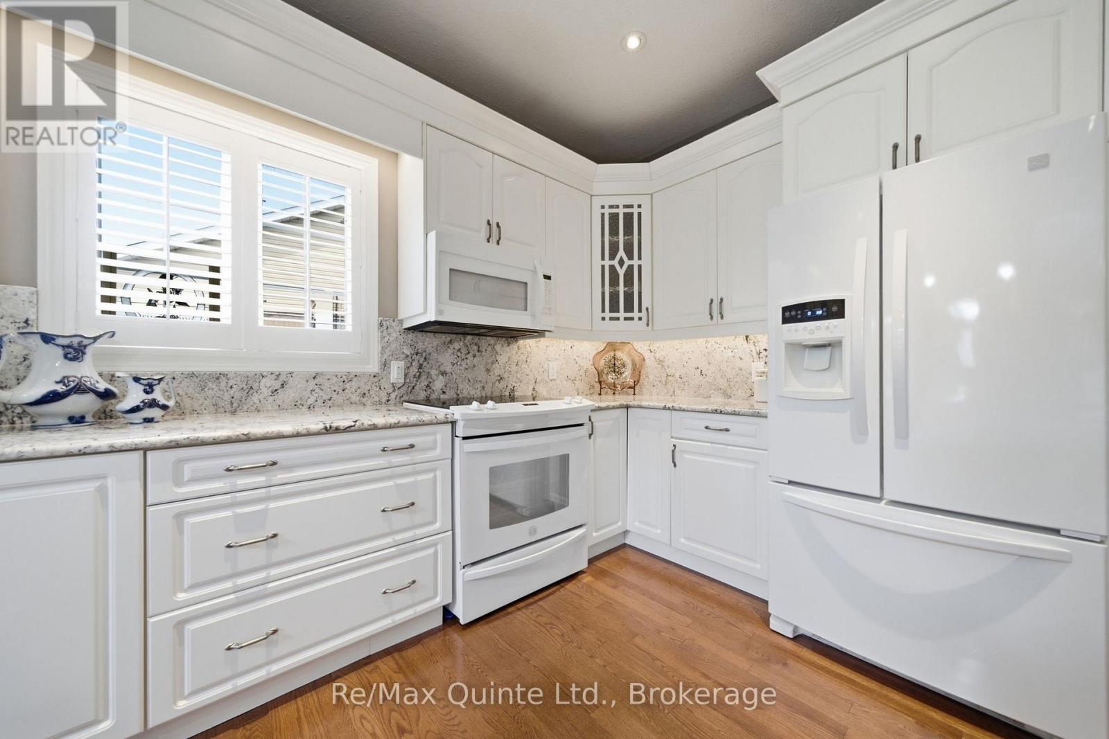 86 Pinnacle Street S, Belleville (Belleville Ward), Ontario  K8N 5Y5 - Photo 22 - X13689572