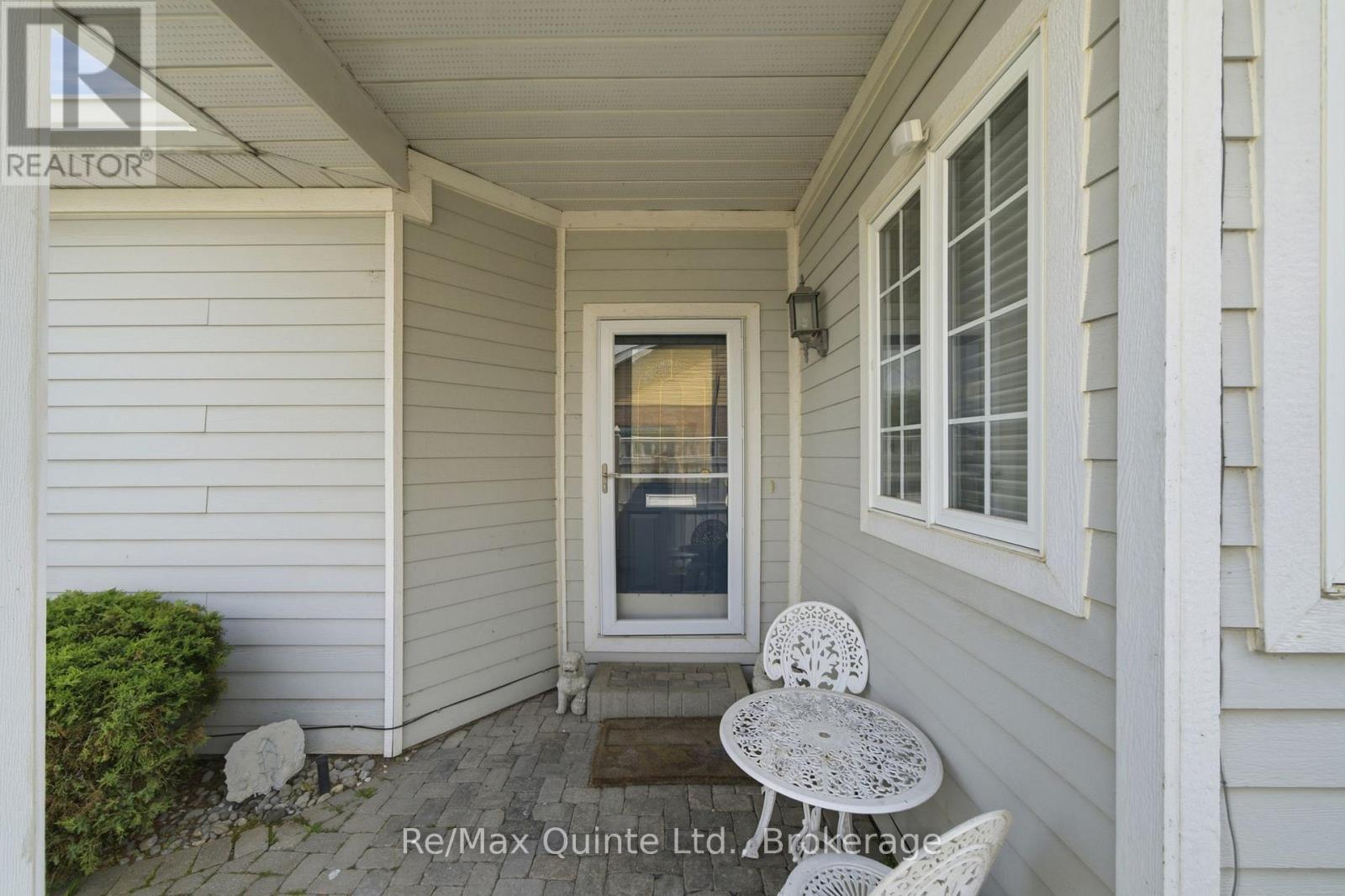 86 Pinnacle Street S, Belleville (Belleville Ward), Ontario  K8N 5Y5 - Photo 9 - X13689572