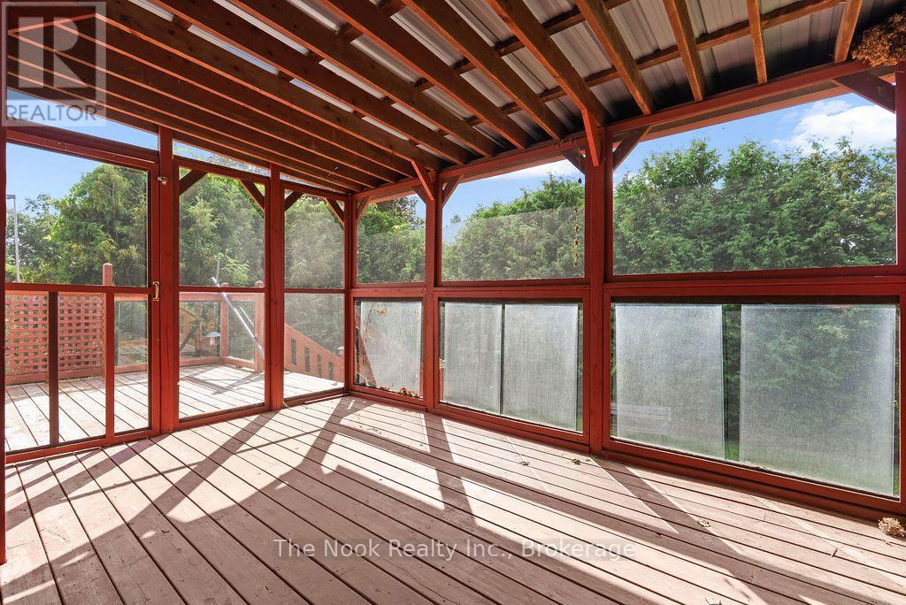4 Champlain Boulevard, Kawartha Lakes (Lindsay), Ontario  K9V 0H9 - Photo 26 - X13689608