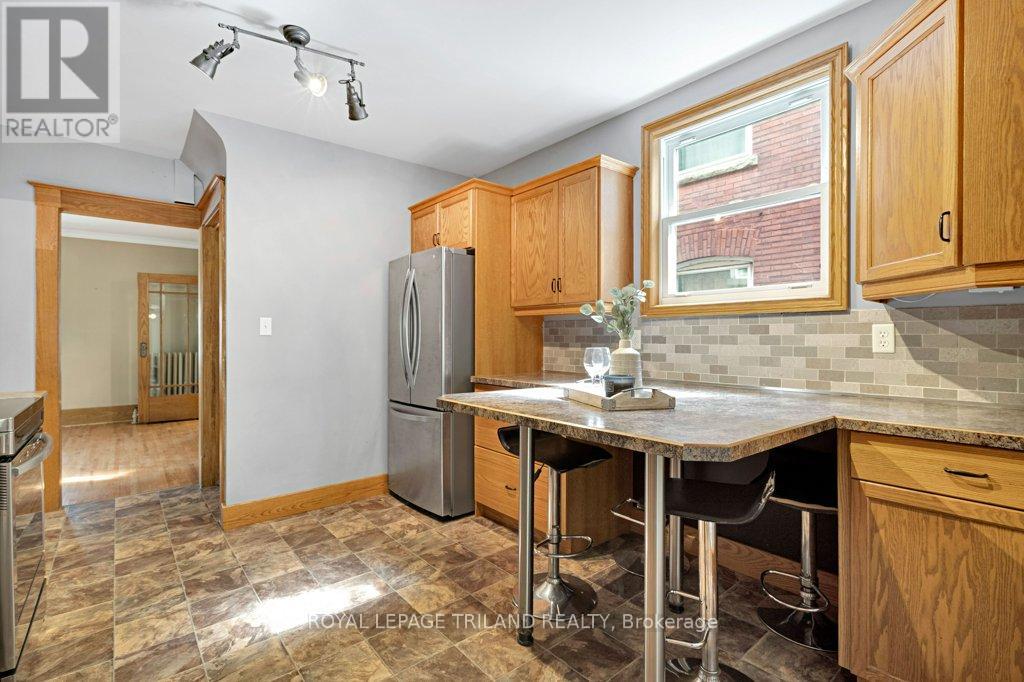 46 Rosebery Place, St. Thomas, Ontario  N5R 2H7 - Photo 12 - X13689580