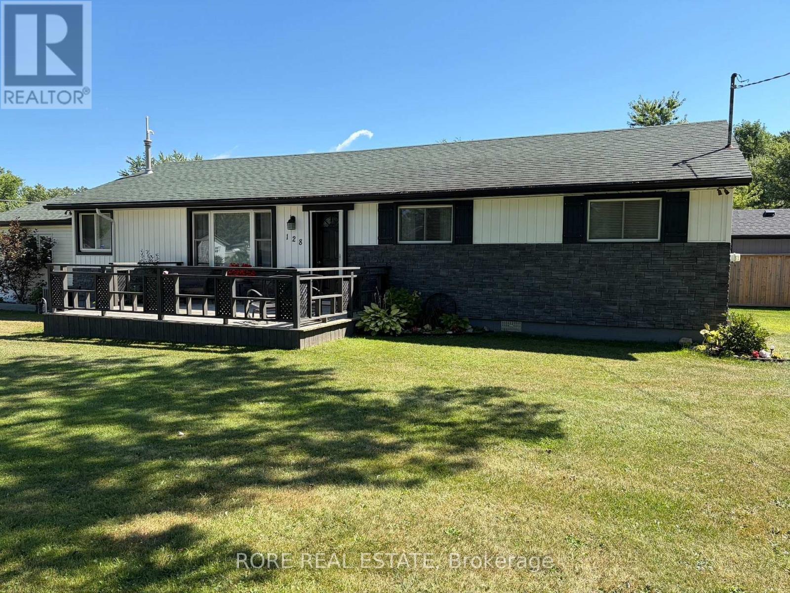 128 COOK AVENUE, Fort Erie, Ontario