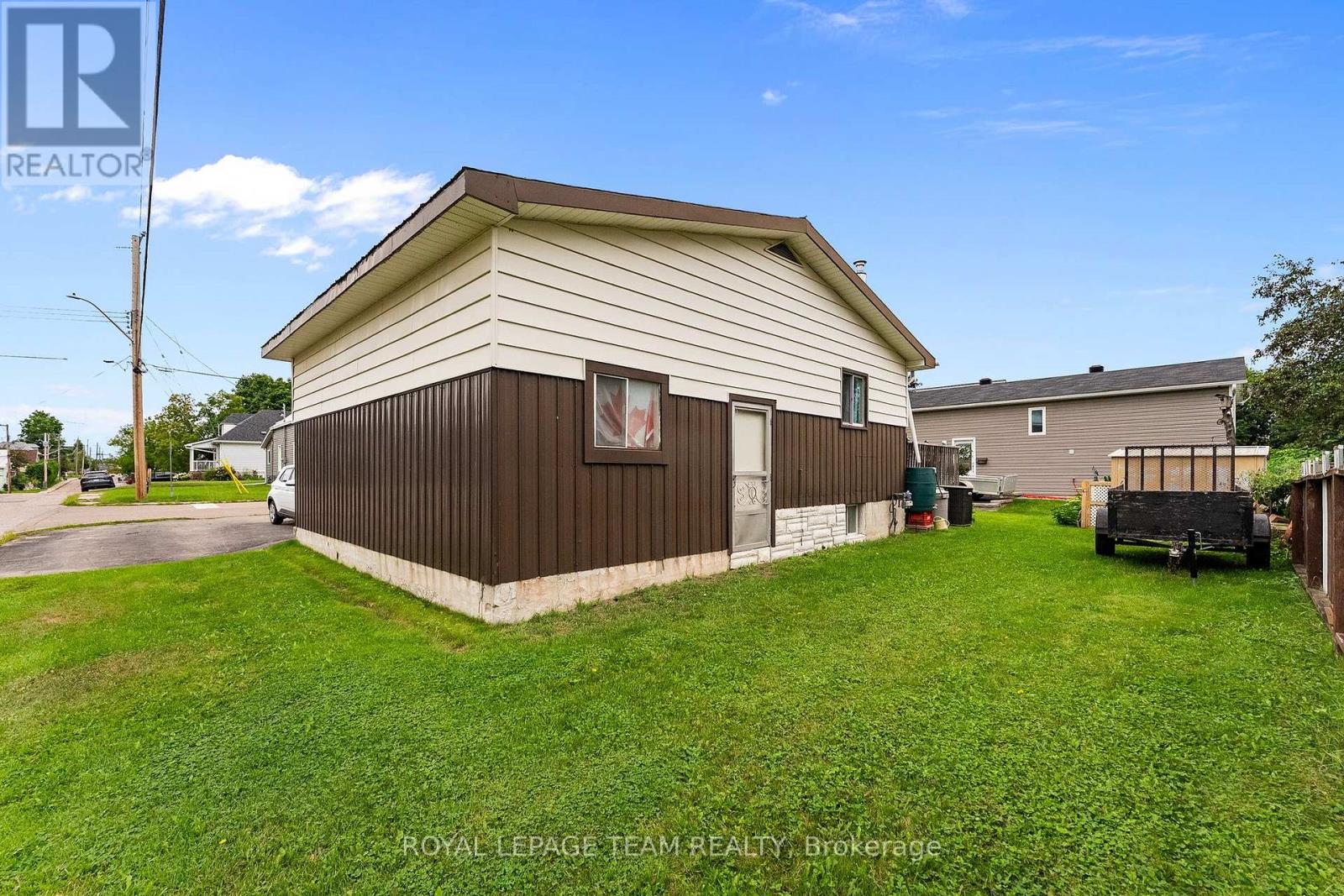 80 Bank Street S, Renfrew, Ontario  K7V 2E6 - Photo 31 - X13689610