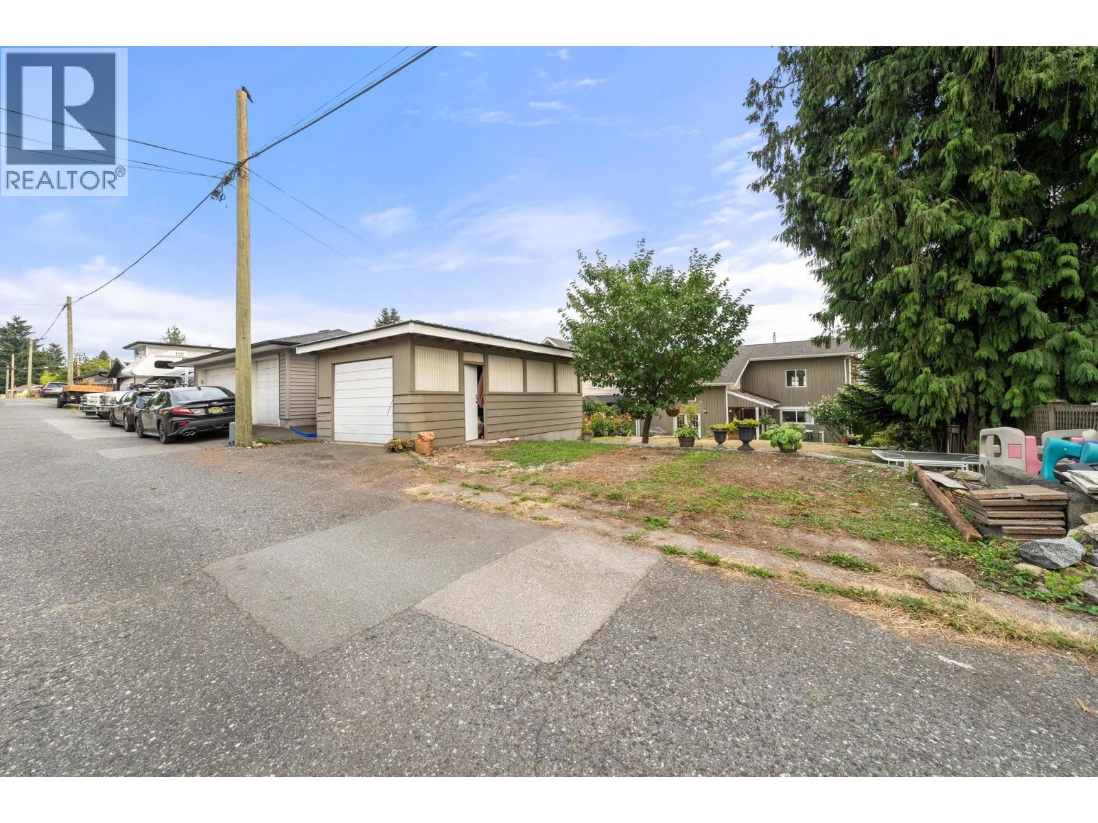 462 E 4th Street, North Vancouver, British Columbia  V7L 1J5 - Photo 34 - R3156856