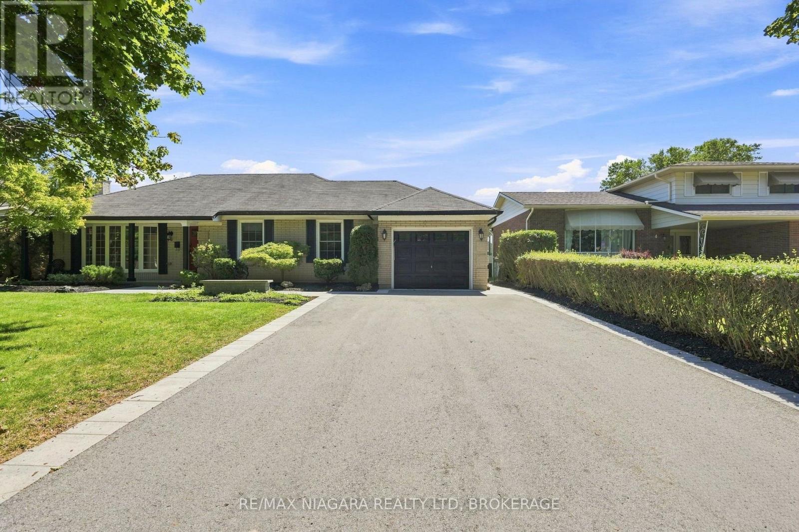 6 Royal Oak Drive, St. Catharines (Martindale Pond), Ontario  L2N 4B6 - Photo 3 - X13689562