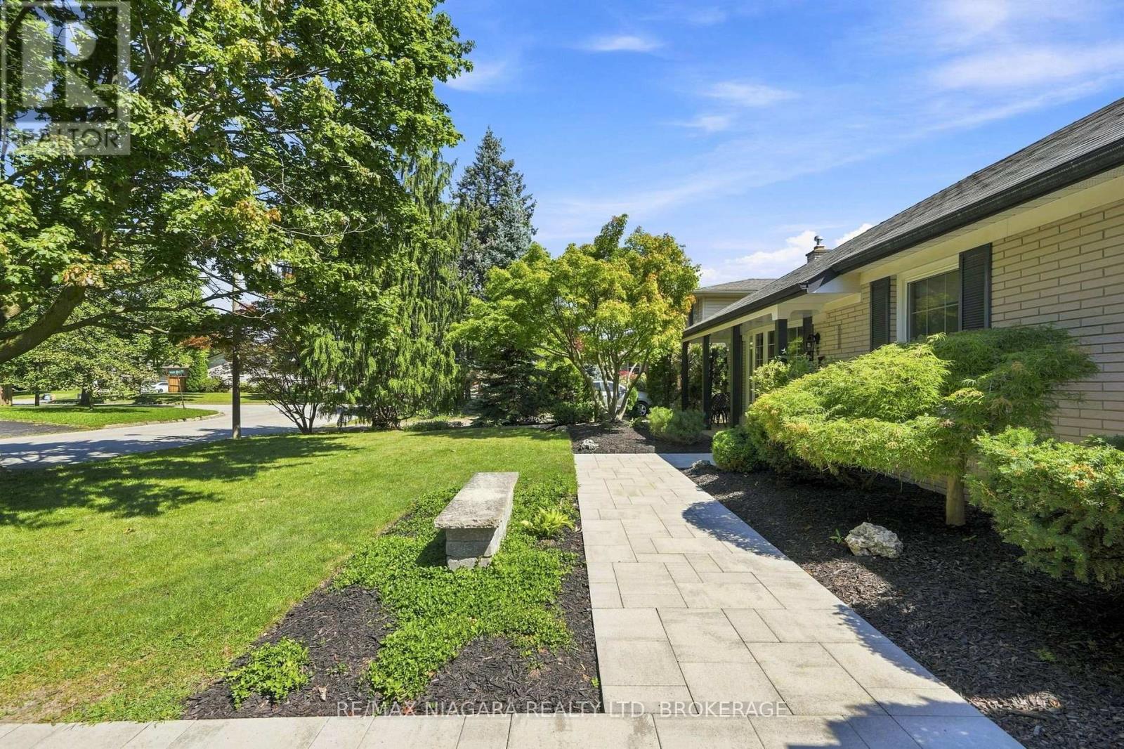 6 Royal Oak Drive, St. Catharines (Martindale Pond), Ontario  L2N 4B6 - Photo 32 - X13689562