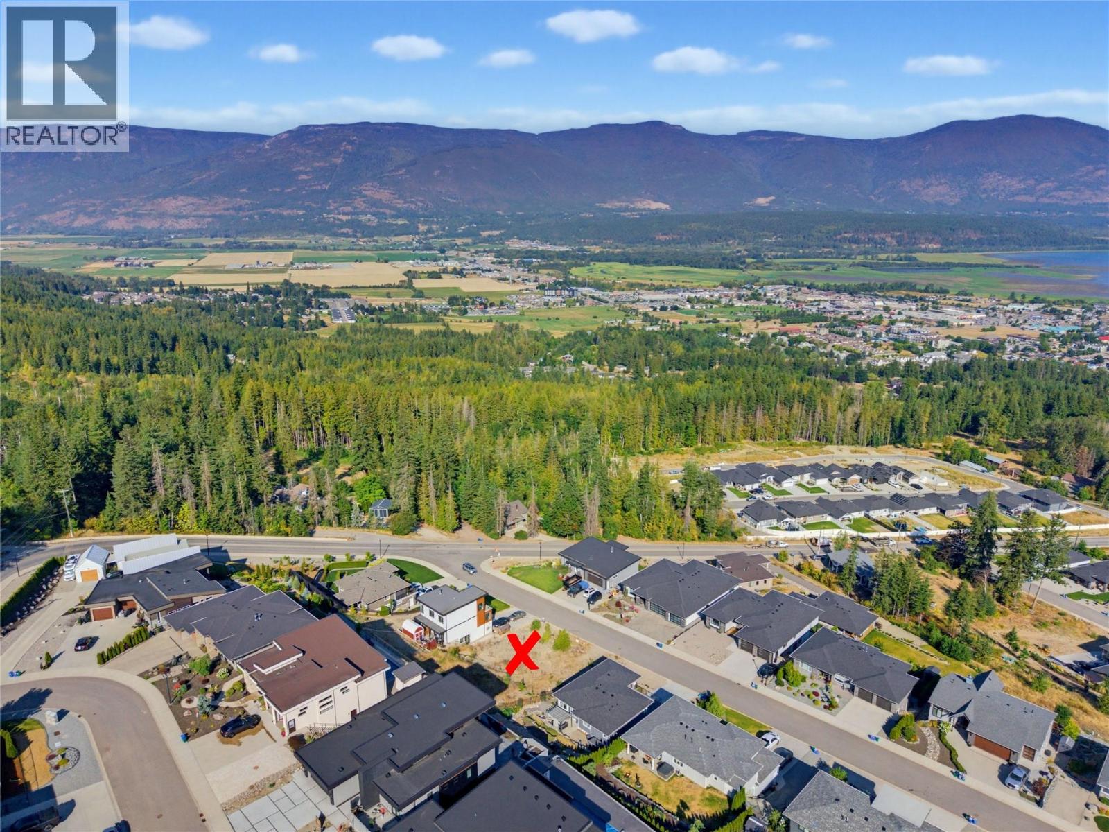 1040 17 Avenue SE, Salmon Arm, British Columbia  V1E 2C9 - Photo 7 - 10397524