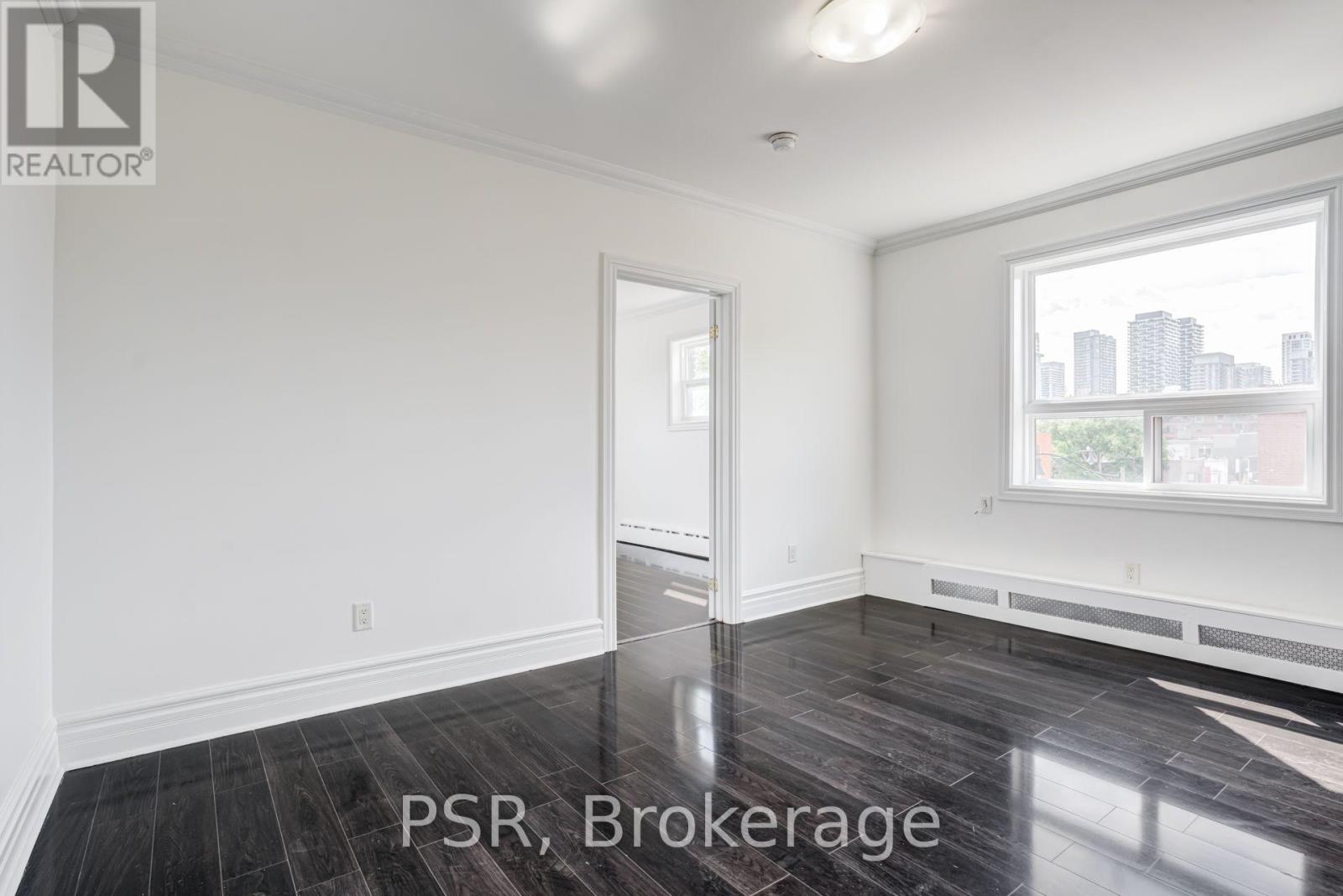 4 - 2 Craighurst Avenue, Toronto, Ontario  M4R 1J8 - Photo 6 - C13689550