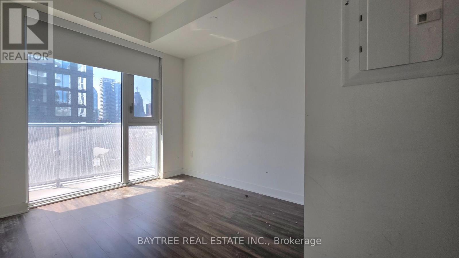 1608 - 100 Dalhousie Street, Toronto, Ontario  M5B 0C7 - Photo 3 - C13689554