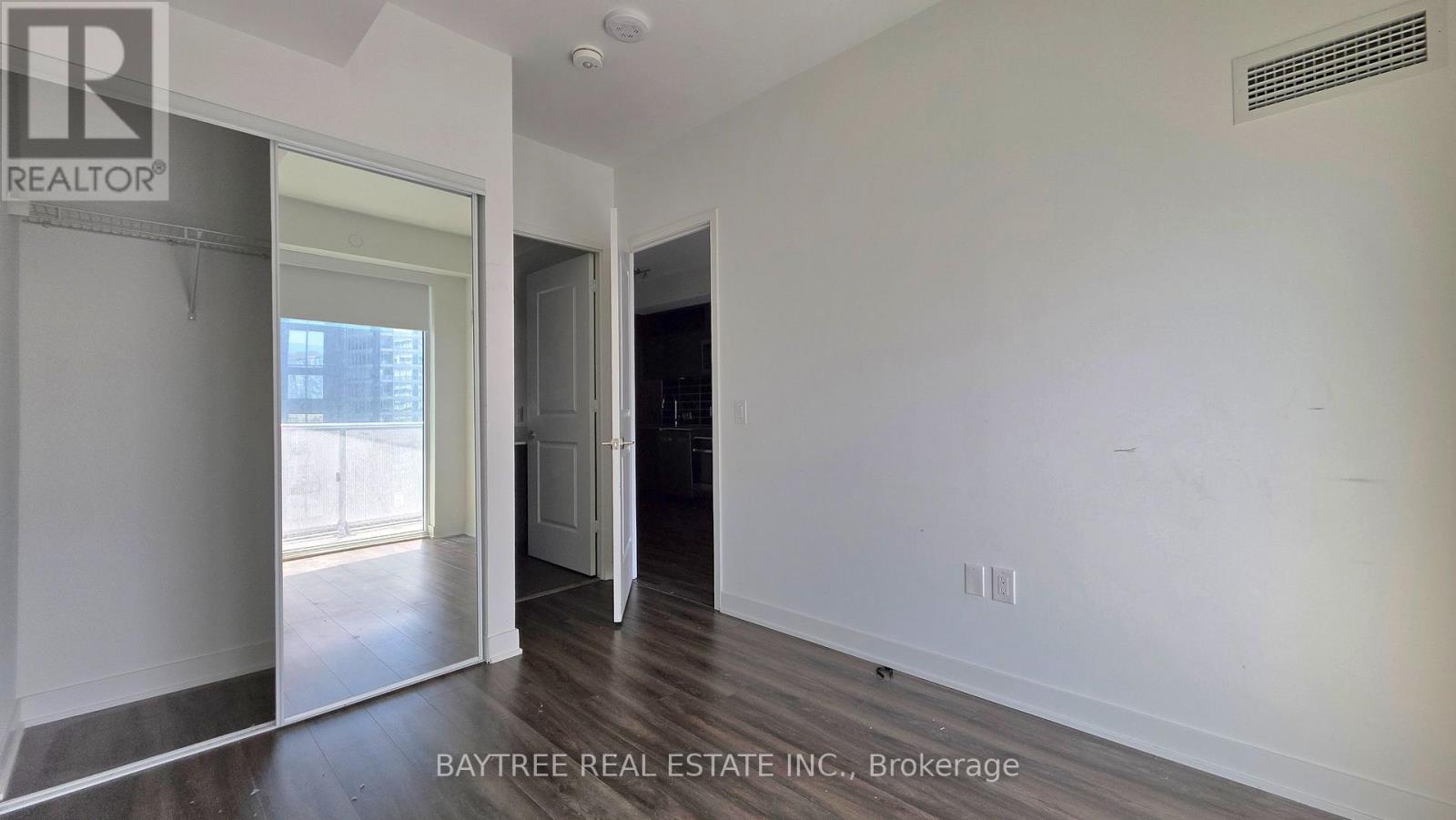1608 - 100 Dalhousie Street, Toronto, Ontario  M5B 0C7 - Photo 4 - C13689554