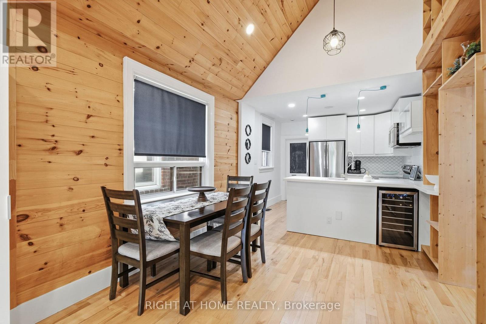 494 Donlands Avenue, Toronto, Ontario M4J 3S6 - Photo 9 - E13689546