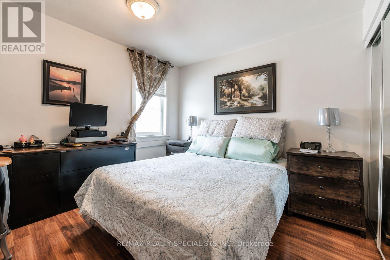1659 Gerrard Street E, Toronto, Ontario  M4L 2A9 - Photo 14 - E13689614
