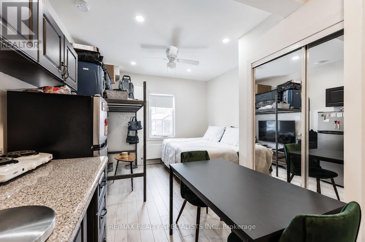 1659 Gerrard Street E, Toronto, Ontario  M4L 2A9 - Photo 23 - E13689614
