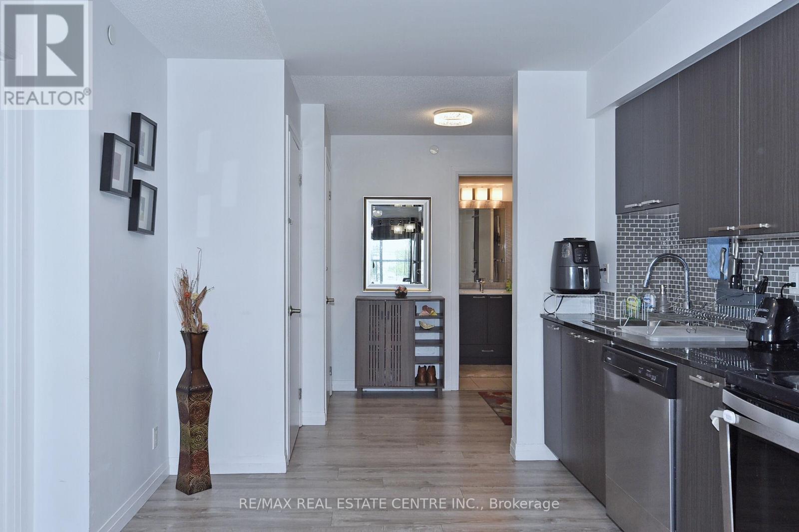 612 - 2150 Lawrence Avenue, Toronto, Ontario M1R 3A7 - Photo 18 - E13689616