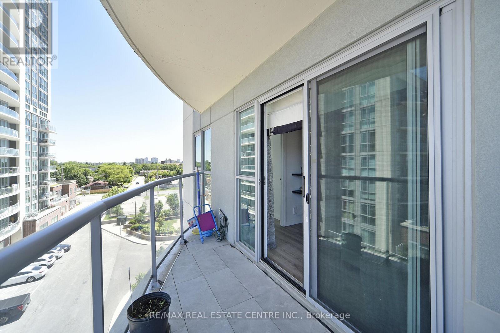 612 - 2150 Lawrence Avenue, Toronto, Ontario M1R 3A7 - Photo 38 - E13689616