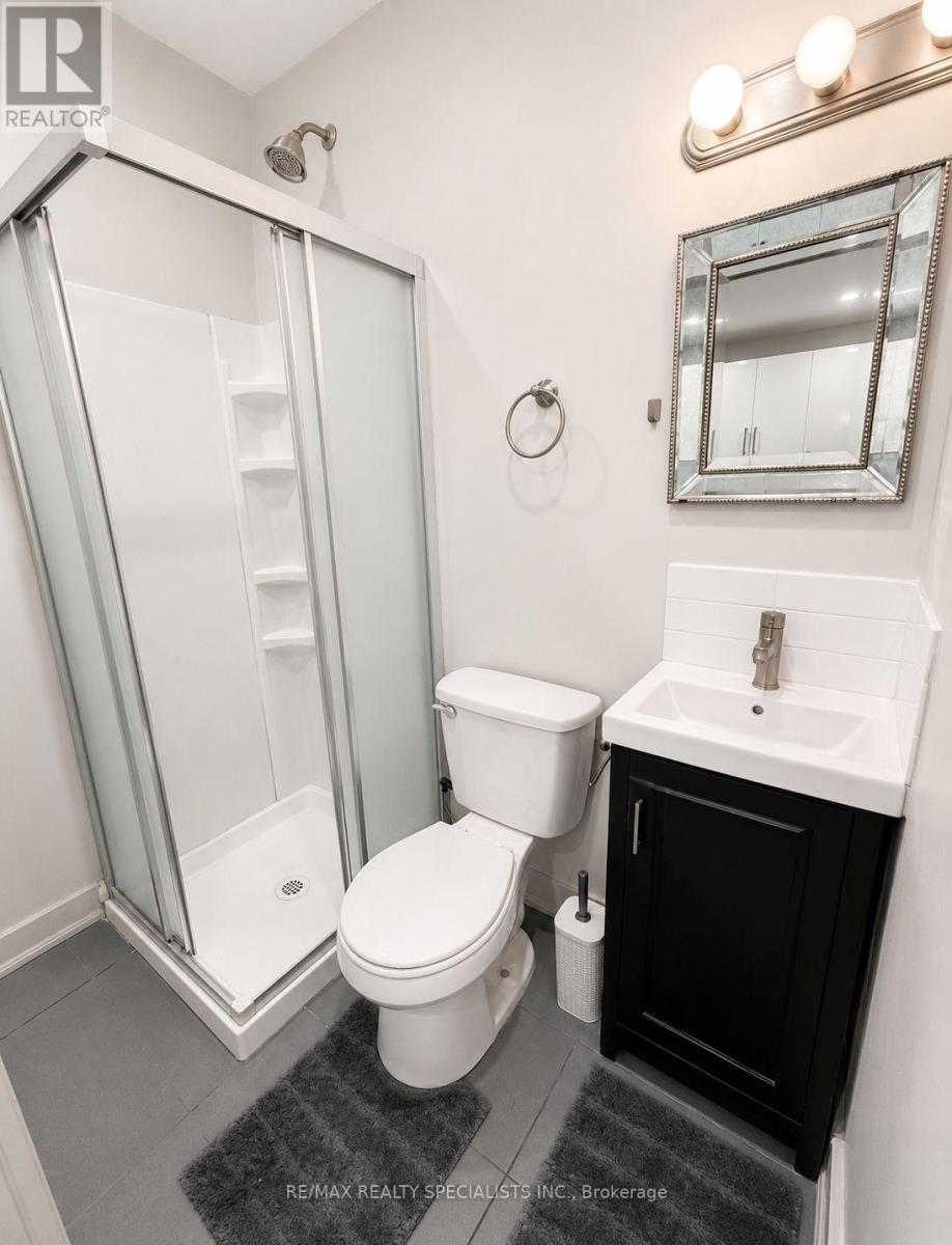 1659 Gerrard Street E, Toronto, Ontario M4L 2A9 - Photo 29 - E13689622