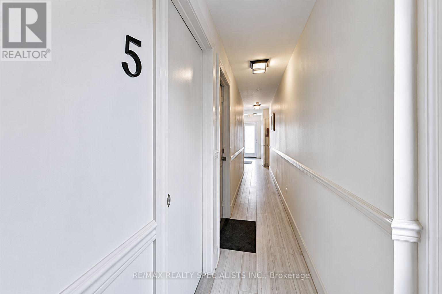 1659 Gerrard Street E, Toronto, Ontario M4L 2A9 - Photo 7 - E13689622